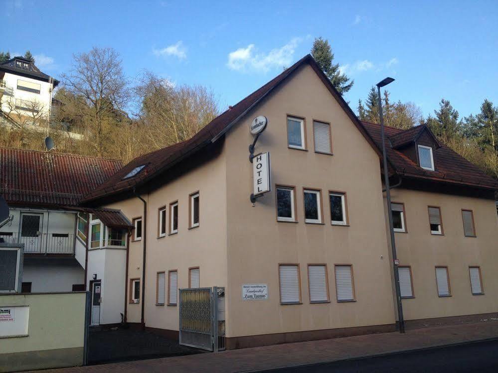 Landgasthof Zum Taunus Hotel Ober-Mörlen Exterior foto